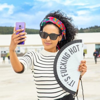 Gafas de Sol “It’s fucking hot” | SONRISAS Decora